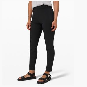 Lululemon Here to There High Rise 7/8 pant